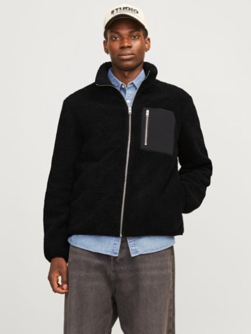 Unisex H&M Black Teddy Sherpa fuzzy fleece Zip Jacket with Chest Pocket
